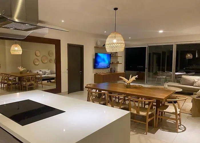 Amalfi - 3br/3b Vista Vela Ii Ocean View *
